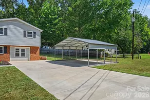 398 W Hillside Dr, China Grove, NC 28023 - Photo 2