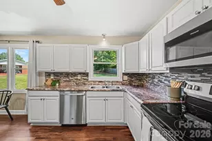 398 W Hillside Dr, China Grove, NC 28023 - Photo 8