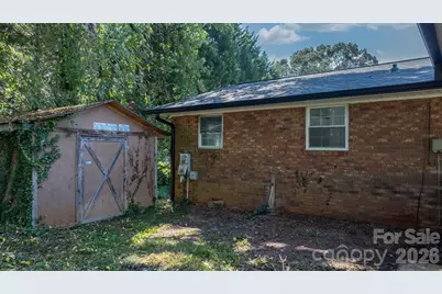 2823 39th Avenue NE, Hickory, NC 28601 - Photo 22