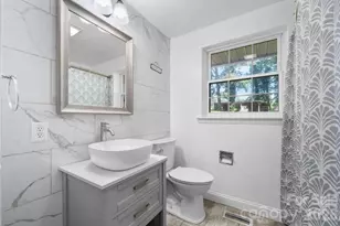 2823 39th Ave NE, Hickory, NC 28601 - Photo 14