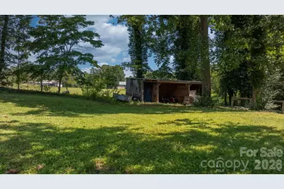 2823 39th Avenue NE, Hickory, NC 28601 - Photo 26