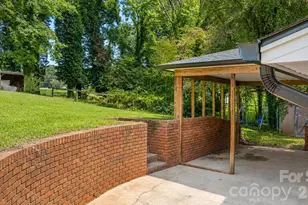 2823 39th Ave NE, Hickory, NC 28601 - Photo 24