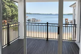 17811 Half Moon Ln, Cornelius, NC 28031 - Photo 2