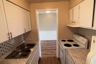 419 Orchard Trace Ln, Charlotte, NC 28213 - Photo 8