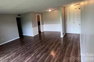 419 Orchard Trace Ln, Charlotte, NC 28213 - Photo 6