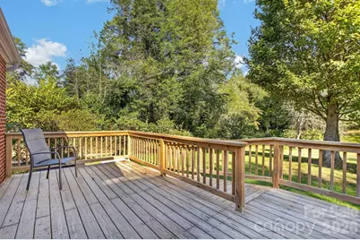 219 Old US 19 23 Highway, Candler, NC 28715 - Photo 20