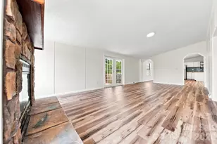 2430 Nixon Dr, Shelby, NC 28152 - Photo 8