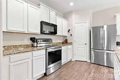 8219 Paw Valley Lane, Charlotte, NC 28214 - Photo 16