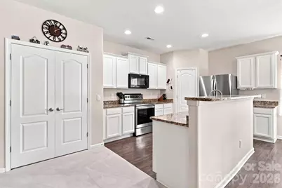 8219 Paw Valley Lane, Charlotte, NC 28214 - Photo 14
