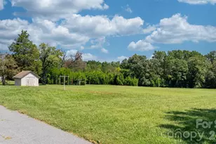 3962 Startown Rd, Newton, NC 28658 - Photo 40