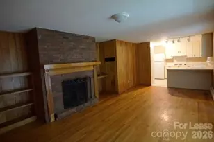 736 12th Ave NW, Hickory, NC 28601 - Photo 8