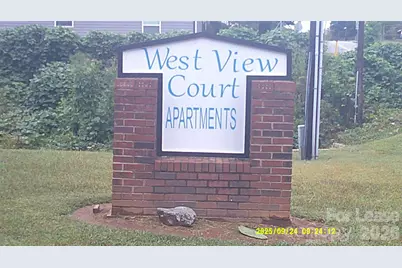 1338 7th Avenue SW, Hickory, NC 28602 - Photo 1