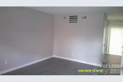 253 16th Avenue NE #2, Hickory, NC 28601 - Photo 2