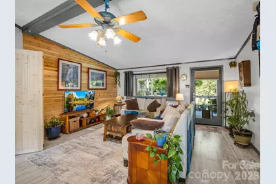 14 Old Possum Holler Road, Hendersonville, NC 28739 - Photo 8