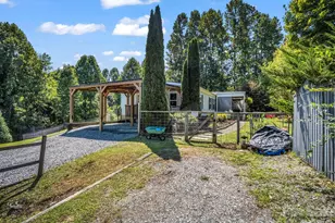 14 Old Possum Holler Rd, Hendersonville, NC 28739 - Photo 40
