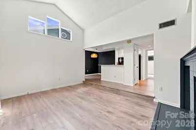 419 W 8th Street #59, Charlotte, NC 28202 - Photo 8