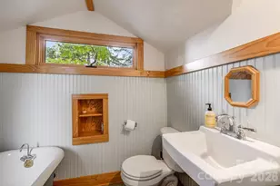 15 Rosewood Ave, Asheville, NC 28801 - Photo 20