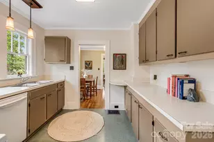 15 Rosewood Ave, Asheville, NC 28801 - Photo 10
