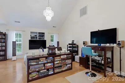 7917 Pebbleridge Drive, Charlotte, NC 28212 - Photo 10