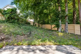 7917 Pebbleridge Dr, Charlotte, NC 28212 - Photo 24