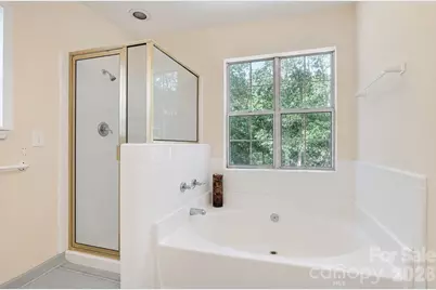 4736 Kirkgard Trail, Charlotte, NC 28269 - Photo 16