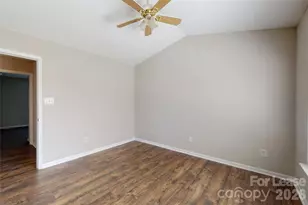 2024 Pimpernel Rd, Charlotte, NC 28213 - Photo 18