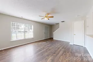 2024 Pimpernel Rd, Charlotte, NC 28213 - Photo 10