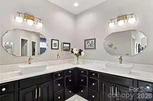 99 Distant View Dr, Asheville, NC 28803 - Photo 24