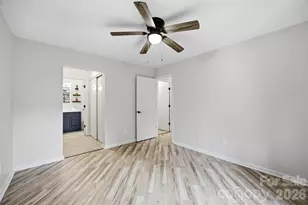 8157 Cedar Glen Dr, Charlotte, NC 28212 - Photo 20