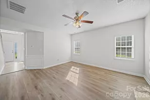 9105 Shepparton Dr, Huntersville, NC 28078 - Photo 16