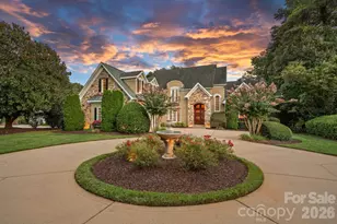 18350 Invergordon Ln, Cornelius, NC 28031 - Photo 2