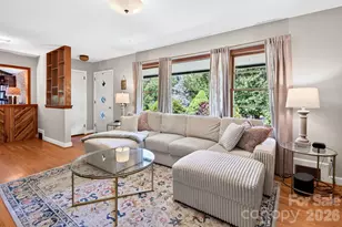 109 Wilshire Dr, Asheville, NC 28806 - Photo 8