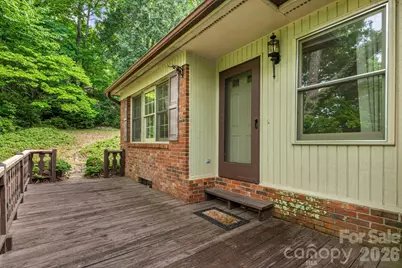 636 Goldview Drive, Hendersonville, NC 28791 - Photo 4