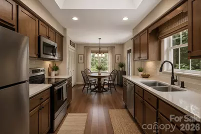 636 Goldview Drive, Hendersonville, NC 28791 - Photo 10