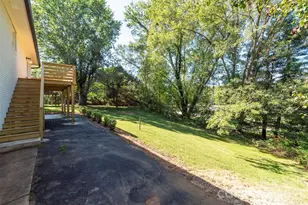 68 Sun Valley Dr, Alexander, NC 28701 - Photo 38