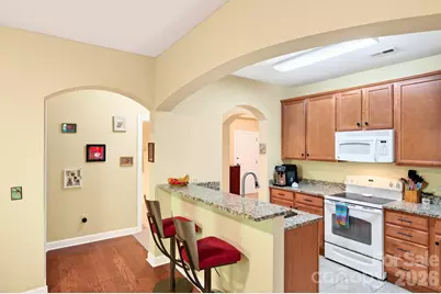 40 Hyannis Drive #203, Asheville, NC 28804 - Photo 4