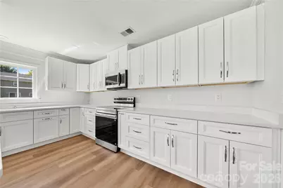 10925 Rousay Road, Charlotte, NC 28278 - Photo 20