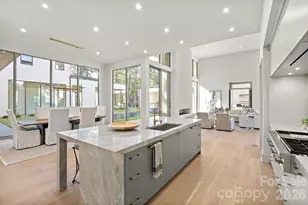 2019 Pellyn Wood Dr, Charlotte, NC 28226 - Photo 14