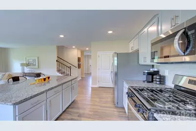 220 Hyder Ridge Road, Asheville, NC 28804 - Photo 8