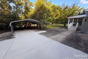 7400 Monroe Rd, Charlotte, NC 28212 - Photo 24