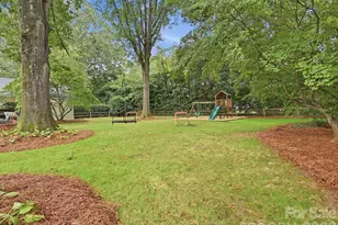 3101 Cloverfield Rd, Charlotte, NC 28211 - Photo 32