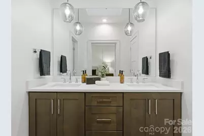 129 S Gardner Avenue, Charlotte, NC 28208 - Photo 18