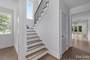 129 S Gardner Ave, Charlotte, NC 28208 - Photo 6