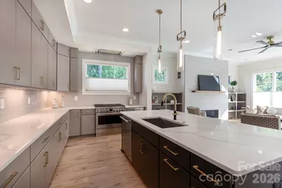 4325 Raney Way, Charlotte, NC 28205 - Photo 8