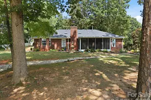 712 Wildwood Dr, Salisbury, NC 28146 - Photo 36