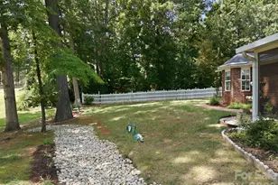 712 Wildwood Dr, Salisbury, NC 28146 - Photo 40