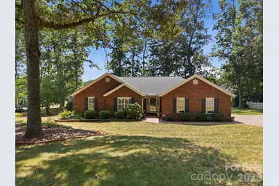 712 Wildwood Drive, Salisbury, NC 28146 - Photo 2