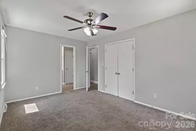 7100 Covecreek Drive, Charlotte, NC 28215 - Photo 16
