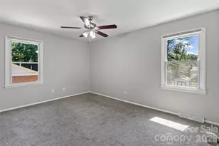 7100 Cove Creek Dr, Charlotte, NC 28215 - Photo 14