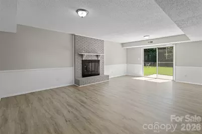 7100 Covecreek Drive, Charlotte, NC 28215 - Photo 24